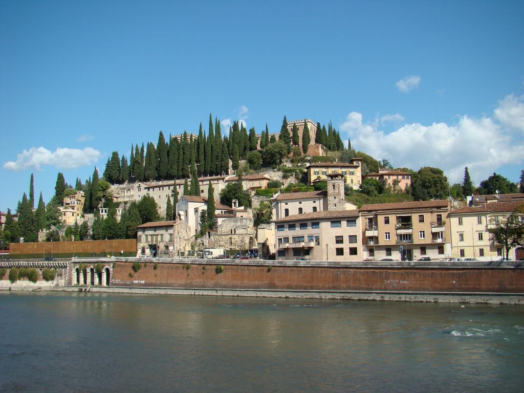 Antica Riva Appartement Verona Buitenkant foto